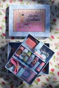 Boîte à Couture Complète Jeune Fille Et Son Chat