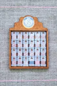 Présentoir Bois Miniature Rubans Linge De Maison