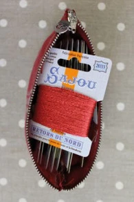 Trousse Lin Carreaux Naturel/rouge 7 Trousse Lin Carreaux Naturel/rouge – Image 5